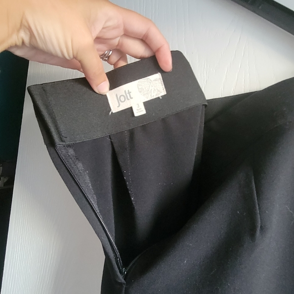 Black pencil skirt - Picture 7 of 7